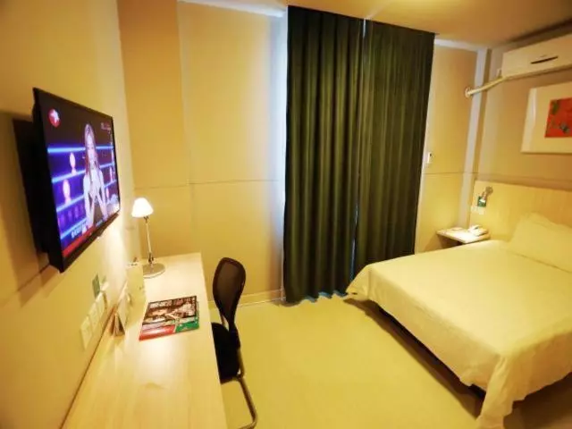 ホテル Jinjiang Inn Kaifeng Longting Scenic Spot