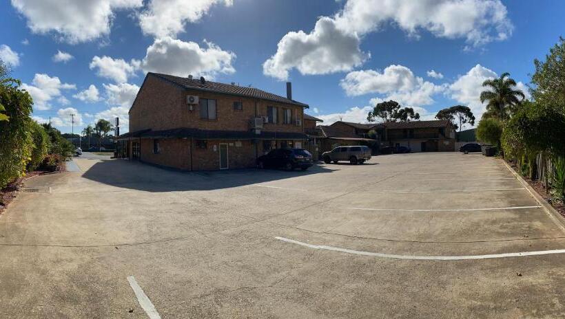 Hotel Pooraka Motor Inn