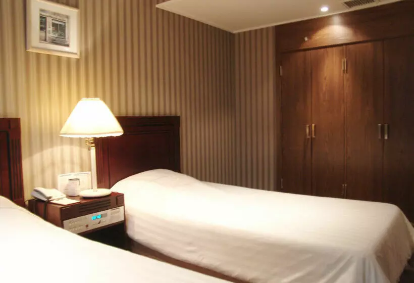 Отель Airport Gimpo