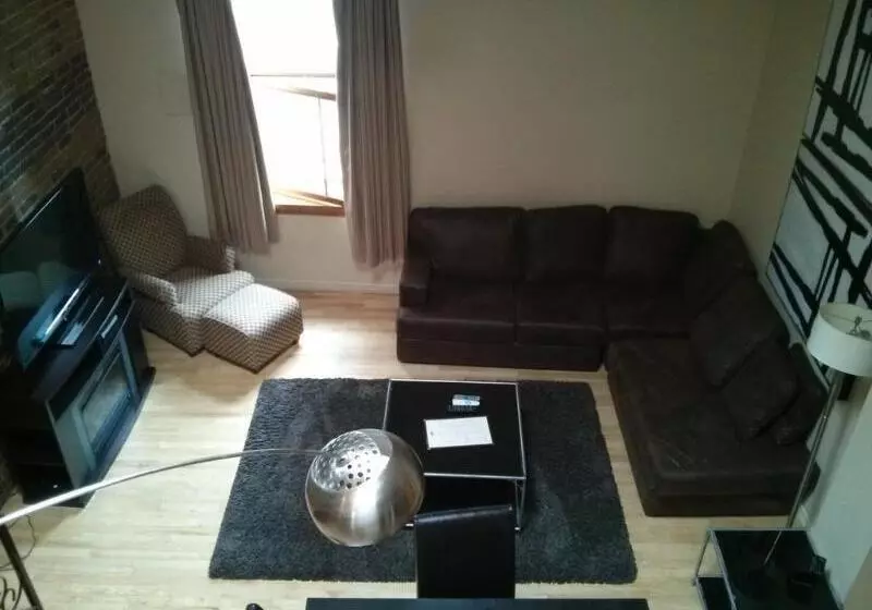 Hotel Auberge Du Vieux Port By Gray Collection