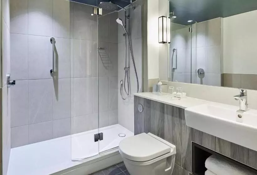 호텔 Bournemouth Highcliff Marriott