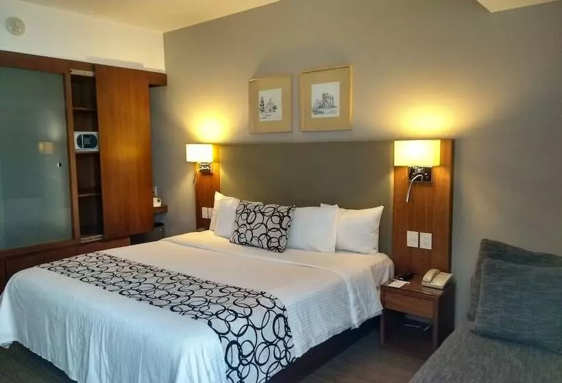 Casa Inn Premium Hotel Queretaro