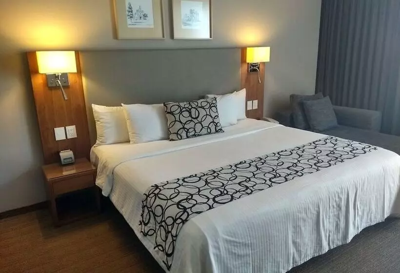 Casa Inn Premium Hotel Queretaro