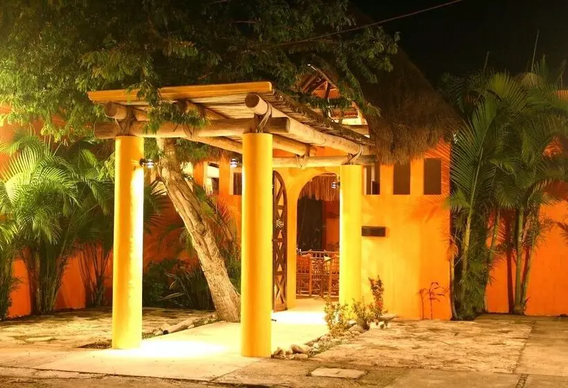 Отель Casita De Maya Boutique