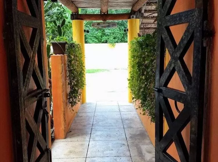 Отель Casita De Maya Boutique