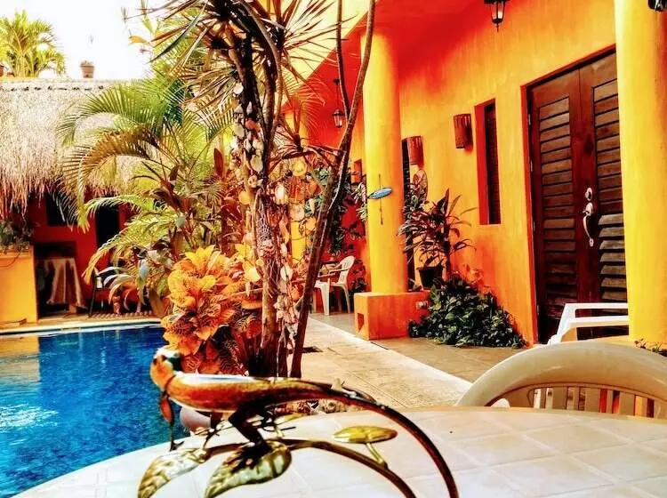 Отель Casita De Maya Boutique