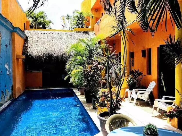 Отель Casita De Maya Boutique