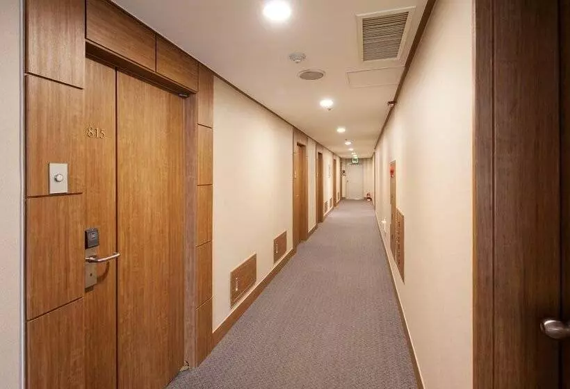 בית מלון כפרי Uljiro Coop Residence Dongdaemun