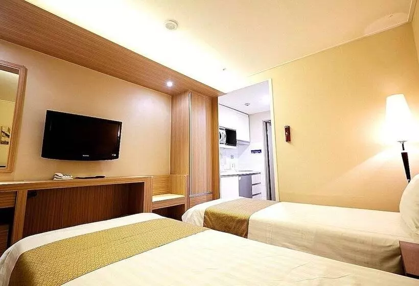 בית מלון כפרי Uljiro Coop Residence Dongdaemun