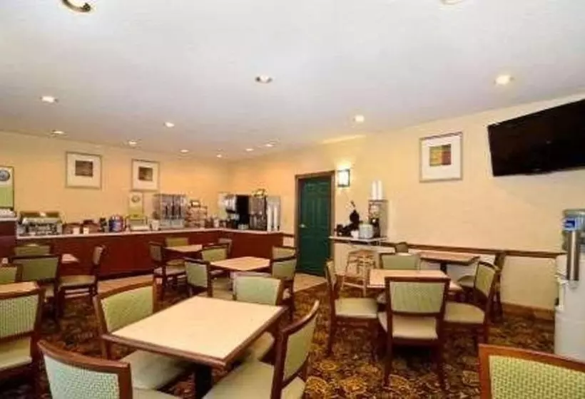 Отель Country Inn & Suites By Radisson, Stevens Point, Wi