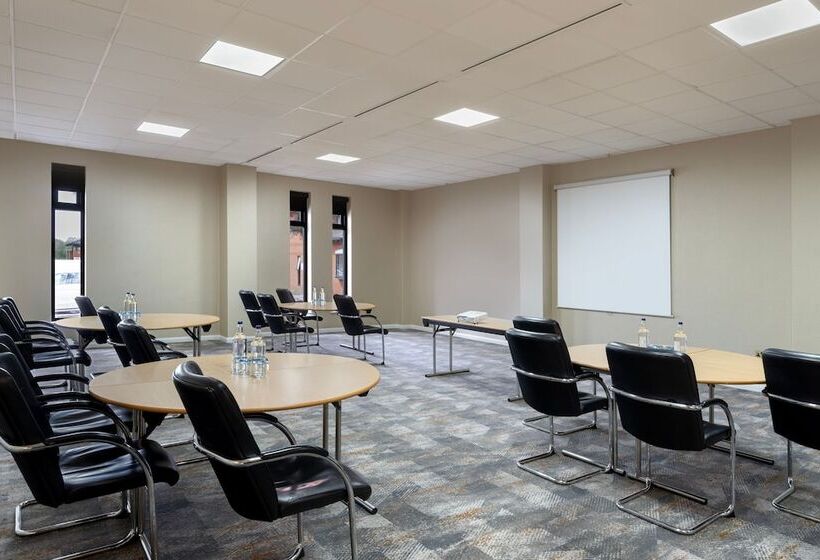 Delta Hotels By Marriott Northampton