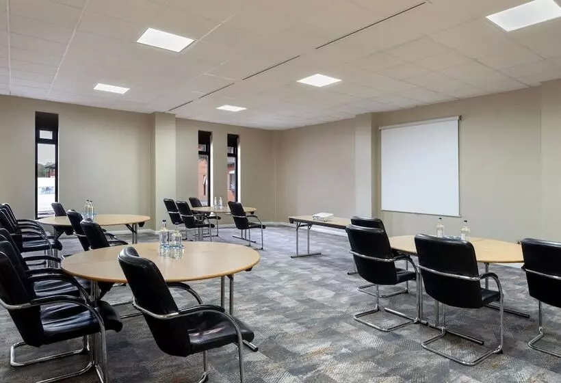 Delta Hotels By Marriott Northampton