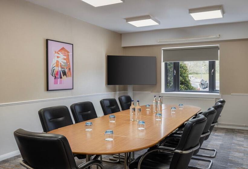 Delta Hotels By Marriott Northampton