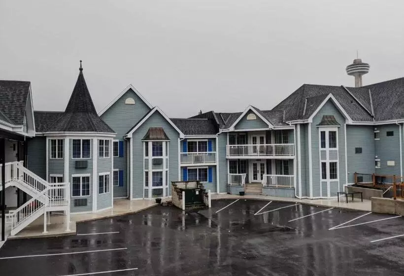 酒店 Falls Lodge & Suites