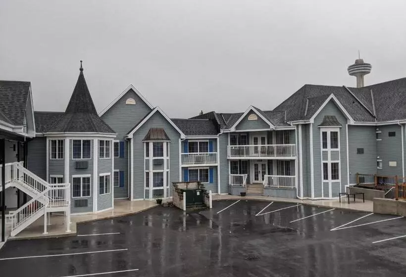 酒店 Falls Lodge & Suites