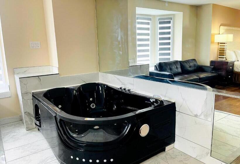 هتل Falls Lodge & Suites