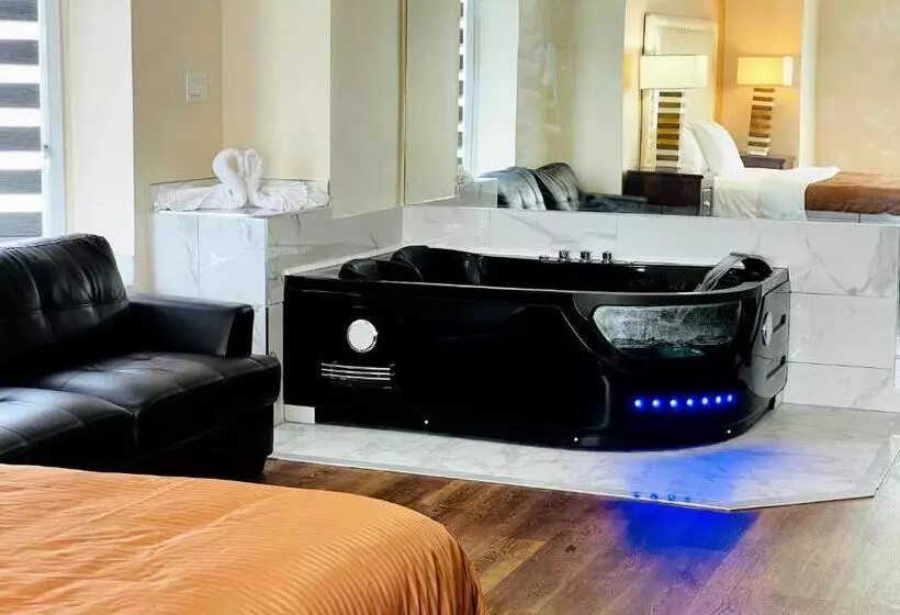 酒店 Falls Lodge & Suites