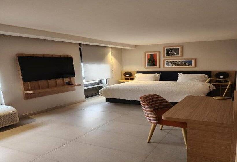 هتل Hampton by Hilton Saltillo Zona Aeropuerto