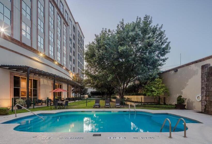 Szálloda Holiday Inn Monterrey Valle, An Ihg