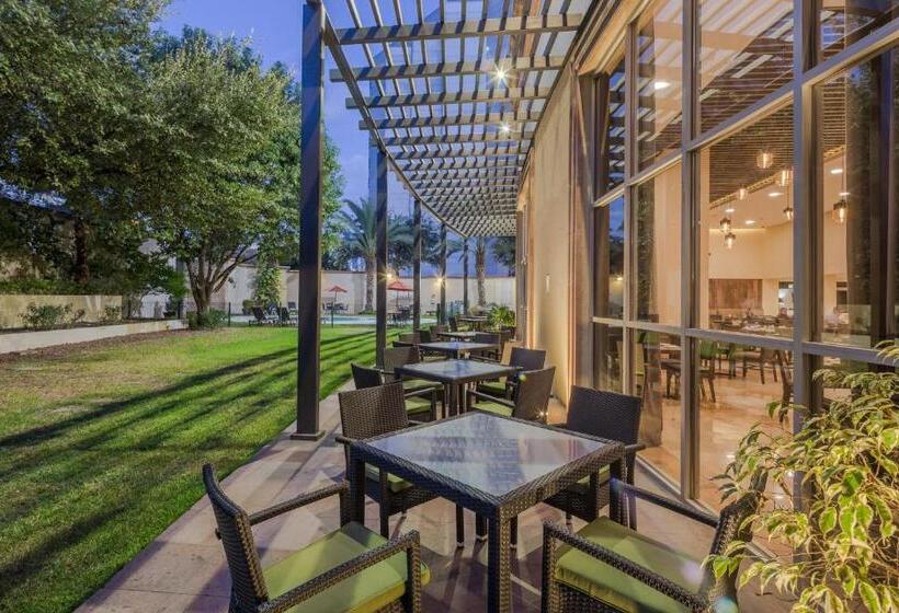 Szálloda Holiday Inn Monterrey Valle, An Ihg