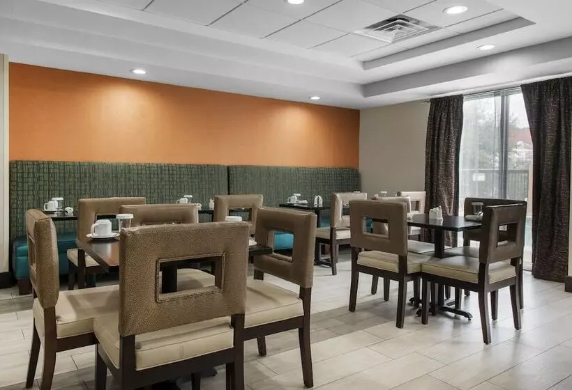 ホテル Holiday Inn Savannah South   I 95 Gateway, An Ihg