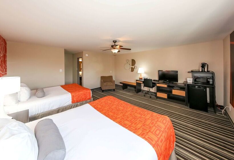 בית מלון כפרי Howard Johnson By Wyndham Winnipeg West