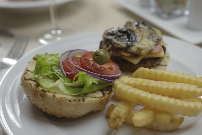 هتل Imperio De Angeles Executive Leon By Real De Minas Business Class