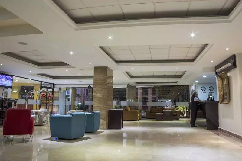 Отель Imperio De Angeles Executive Leon By Real De Minas Business Class