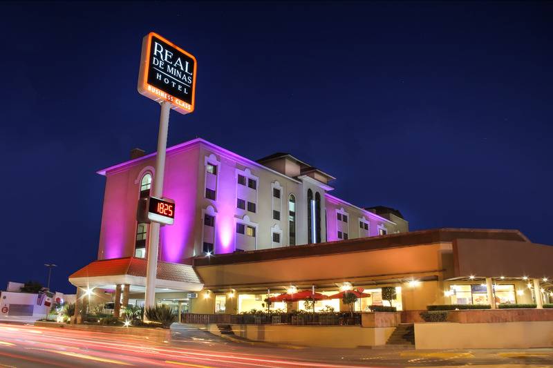 هتل Imperio De Angeles Executive Leon By Real De Minas Business Class