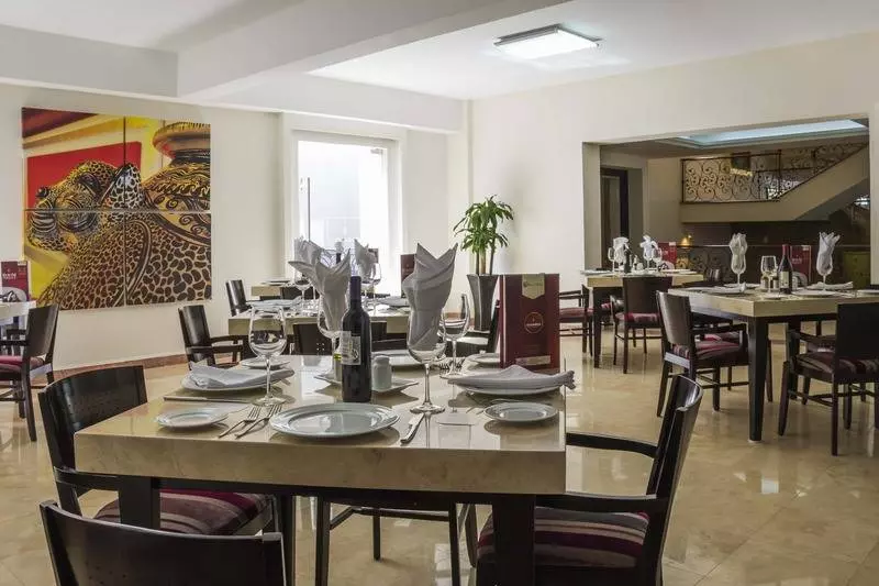 Отель Imperio De Angeles Executive Leon By Real De Minas Business Class