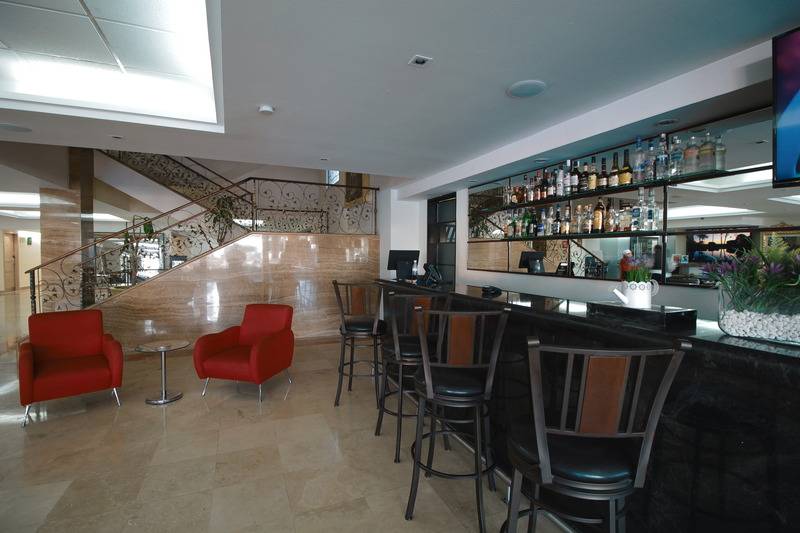 هتل Imperio De Angeles Executive Leon By Real De Minas Business Class