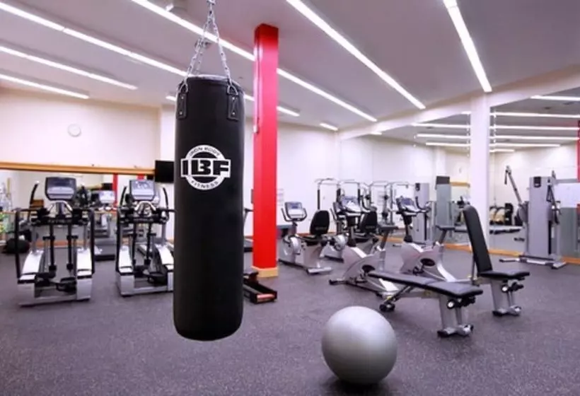 Отель Kingbridge Conference Centre &