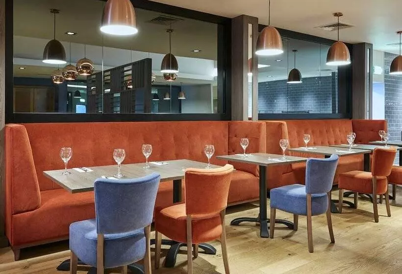 Hotel Leonardo Cheltenham