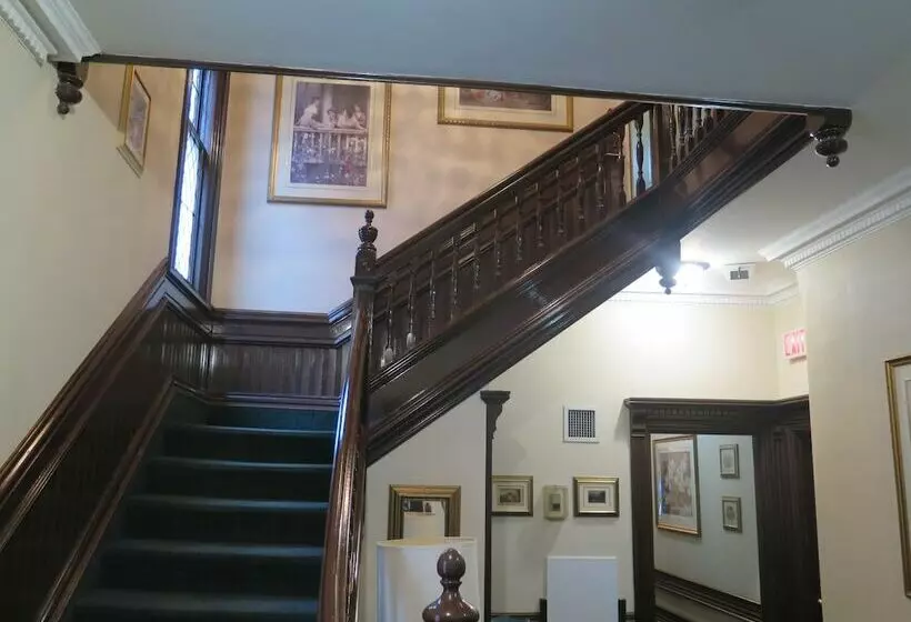 호텔 Madison Manor Boutique