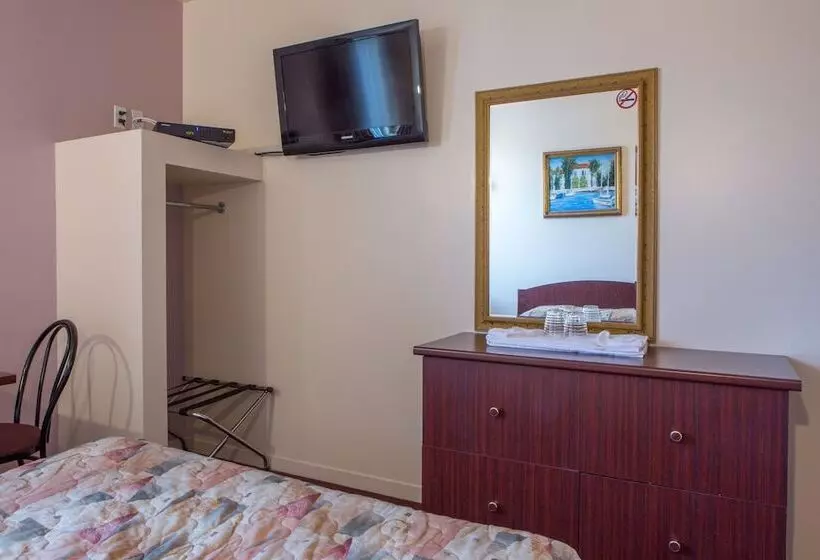 Отель Quartier Latin