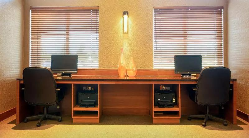 Radisson Hotel & Suites Fort Mcmurray