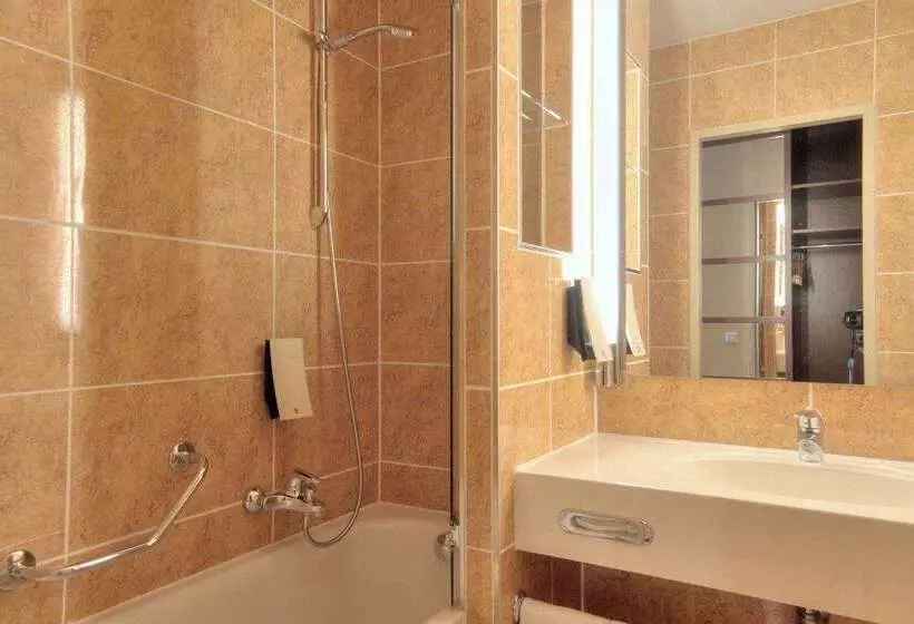 فندق Relexa Ratingen City