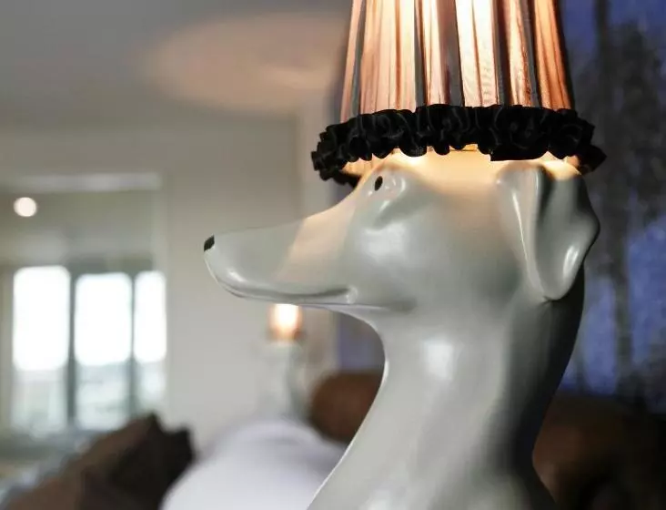 Отель Salthouse Harbour