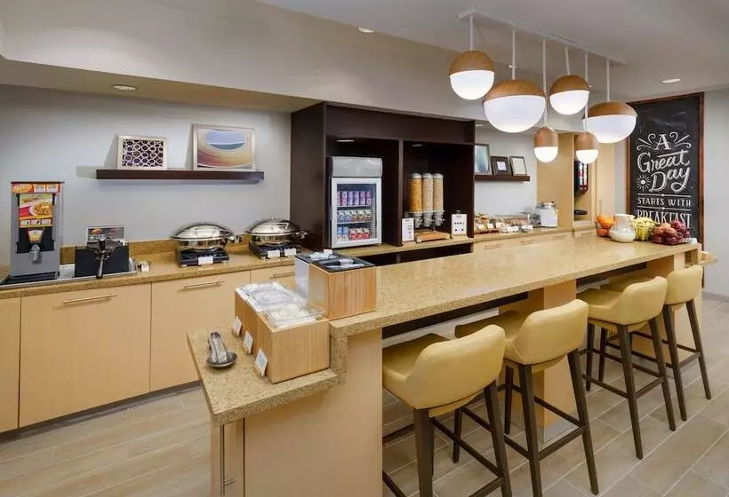 호텔 Towneplace Suites Manchesterboston Regional Airport