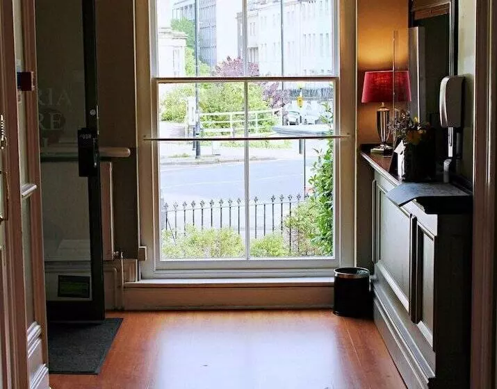 Victoria Square Hotel Clifton Village