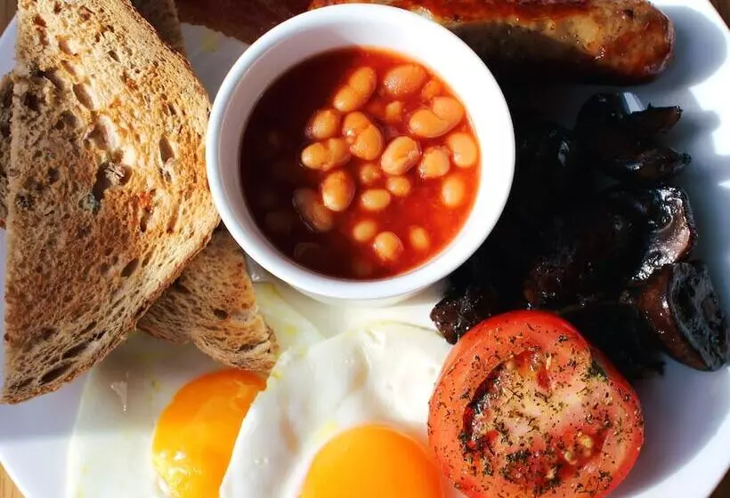 Victoria Square Hotel Clifton Village