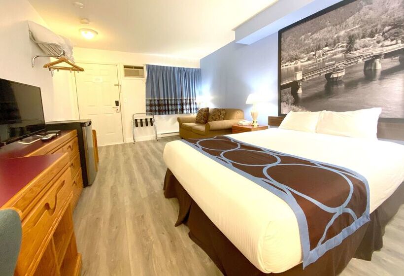 Motel Super 8 By Wyndham Sicamous