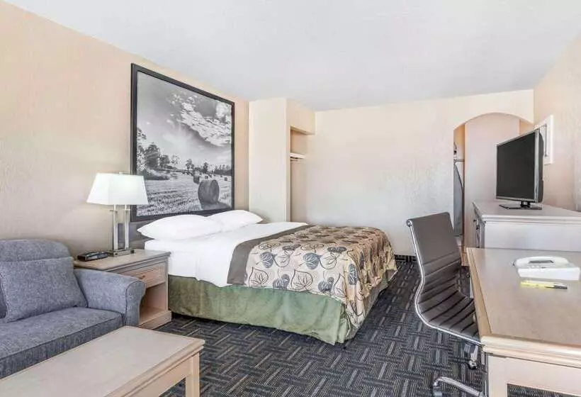 モーテル Super 8 By Wyndham Stettler