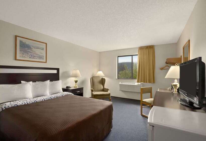 مُتل Super 8 By Wyndham Williams Lake Bc