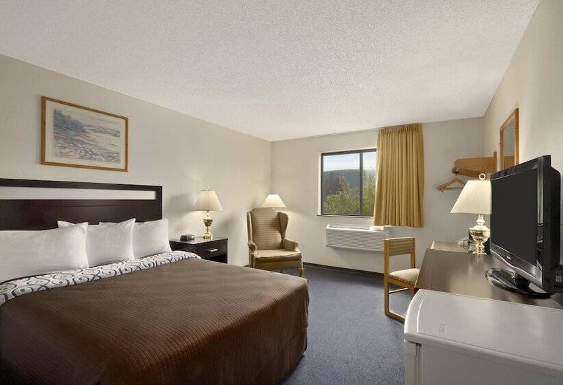 مُتل Super 8 By Wyndham Williams Lake Bc