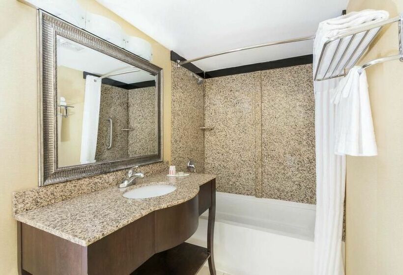 Motel Super 8 By Wyndham Phoenix Downtown