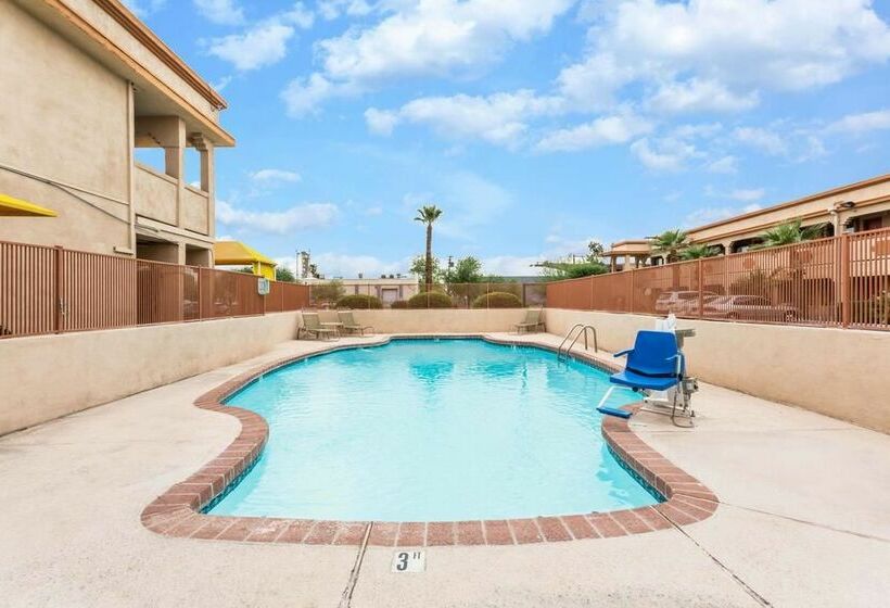 Motel Super 8 By Wyndham Phoenix Downtown