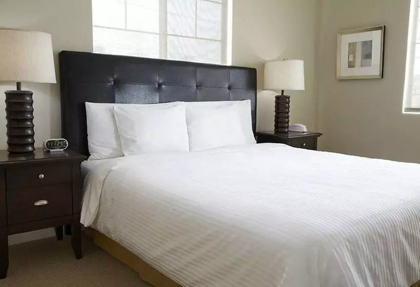 Oakwood Apartments Bow Lane