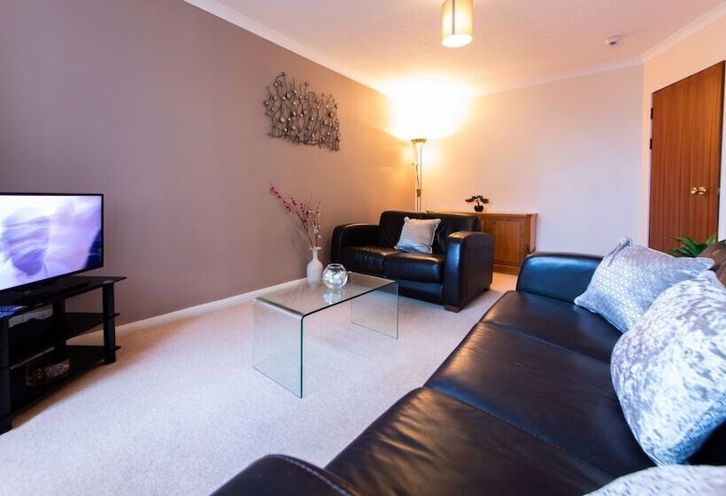 The Spires Serviced Apartments Aberdeen