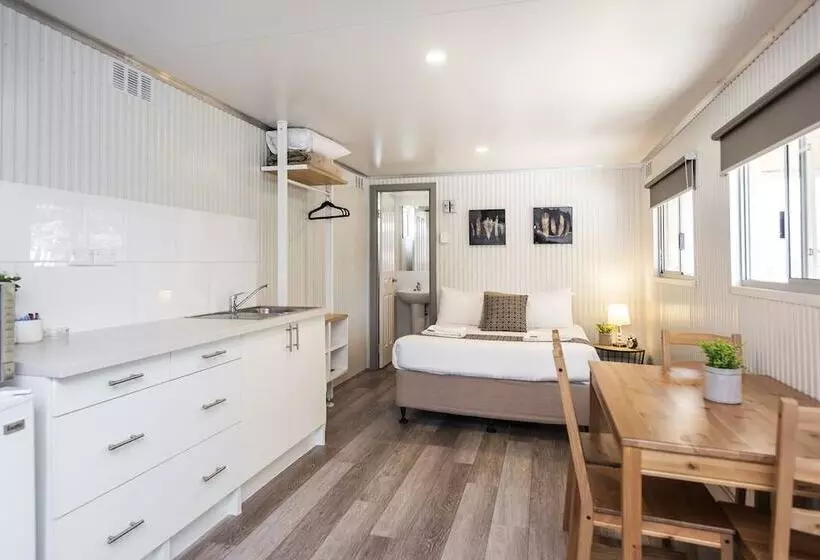 Hotelli Banksia Tourist Park